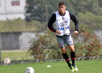 Atlético-PR x Cruzeiro – Furacão itinerante enfrenta mistão da Raposa