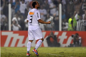 Ídolo detona diretoria do Santos: ‘Fui marginalizado’