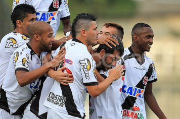 Vasco 3 x 0 Atlético-GO – Com dois de Marlon, enfim a primeira vitória…