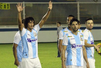 Macaé 1 x 0 São Caetano – Diniz da a vitória ao Leão aos 47 do segundo tempo