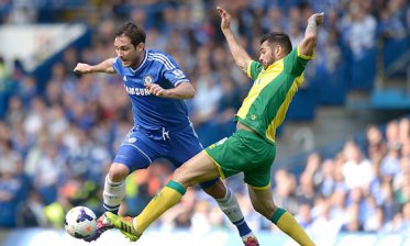 INGLÊS: Chelsea empata e fica ainda mais longe do título