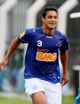 Libertadores: Léo se diz pronto para ajudar Cruzeiro na Argentina