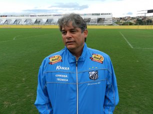 Copa do Brasil: Técnico pede reforços e não define Bragantino