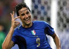 Copa 2014: Prandelli dá dica e diz que pode convocar veterano do Verona