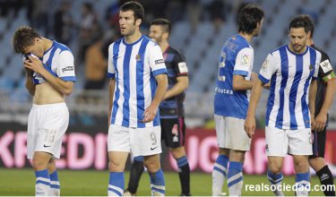 ESPANHOL: Fora da Copa, Vela marca em empate da Real Sociedad