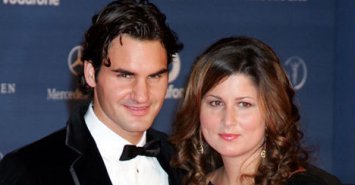 Tênis: Prestes a ser pai, Federer desiste de jogar em Madri