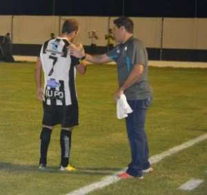 Quantidade de jogos atrapalhou o trabalho de Leandro Sena no Treze