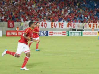 América-RN 3 x 0 Náutico – Max Balotelli brilha e Mecão fica muito perto da vaga