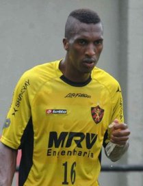 Série C: Macaé contrata Balotelli e Sérgio Júnior é dispensado