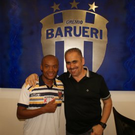Copa do Brasil: Identificado com o clube, lateral-direito volta ao Grêmio Barueri