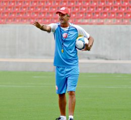 Série B: Náutico traça perfil e promete técnico em seis dias