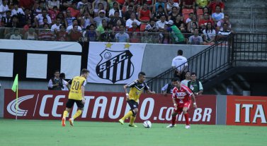 Copa do Brasil: Atacante contestado diz que vitória santista ‘não adianta nada’