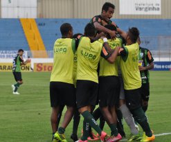 Série B: América-MG aposta no mistério e treina com portões fechados