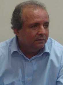 Vadão acompanha a seleção feminina sub-15