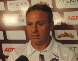 Caxias x São Caetano – Pra colar nos líderes, Azulão!