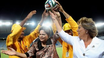 Copa 2014: Na Arena da Baixada, Dilma encerra visita aos estádios