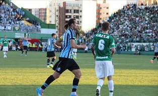 Chapecoense 1 x 2 Grêmio – Barcos acaba com o inexperiente caçula do Brasileirão