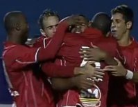 Seleção FUTEBOL INTERIOR da SÉRIE B armada no 4-2-4 e técnico do Coelho