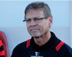 Série B: Ex-técnico do Flamengo pode assumir o Vila Nova