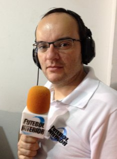 Rádio Futebol Interior transmite jogo da Série B do Brasileiro nesta sexta-feira