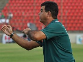 Série B: Elenco do América-MG cobra mais apoio da torcida