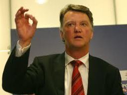 Copa 2014: Sem Van der Wiel, Holanda divulga pré-lista para a Copa