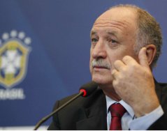 Felipão é suspeito de evasão fiscal, diz jornal holandês