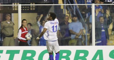 Avaí 2 x 1 ASA – Anderson Lopes faz dois e Leão se classifica