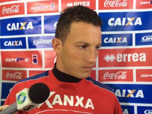 Série B: Regularizado, zagueiro não vê a hora de estrear pelo Paraná