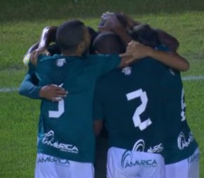Goiás 2 x 0 Botafogo – Esmeraldino apaga o fogo e é vice-líder