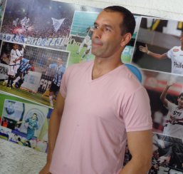Assista: Goleiro do Guarani explica qual a real pronúncia do seu nome