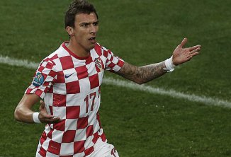 Alemão: Com Lewandowski, Bayern admite negociar croata