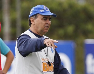 Com foco no Brasileirão, Cruzeiro enfrenta o Coritiba