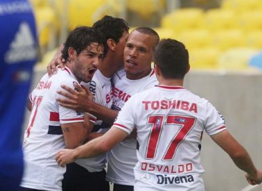 Flamengo 0 x 2 São Paulo – Primeira vitória fora na estreia de Ney Franco