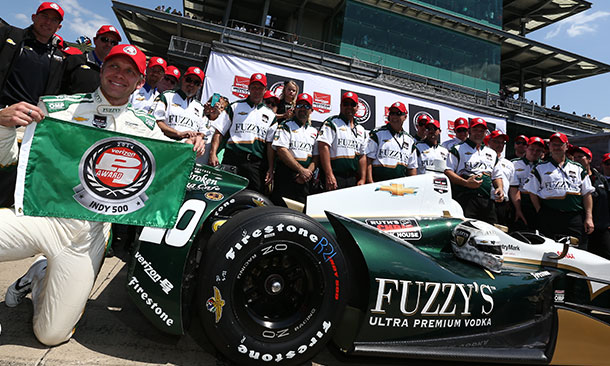 Velocidade: Carpenter crava pole e Helinho sai em 4º em Indianápolis