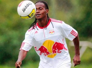 Série C: Guaratinguetá contrata atacante experiente no futebol paulista