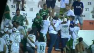 BOMBA! Guarani é punido e terá de jogar com portões fechados na Série C