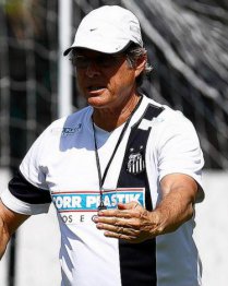 Conselheiro do Santos critica Oswaldo de Oliveira: ‘Não dá mais para aguentar’