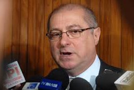 Ministro diz que apenas 6 estádios da Copa terão Wi-Fi