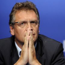 Copa 2014: Valcke elogia Arena Pantanal, mas cobra esforço