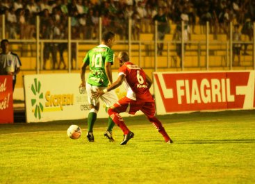 Luverdense 4 x 2 Boa Esporte – LEC vira, sobe para terceiro e afunda rival