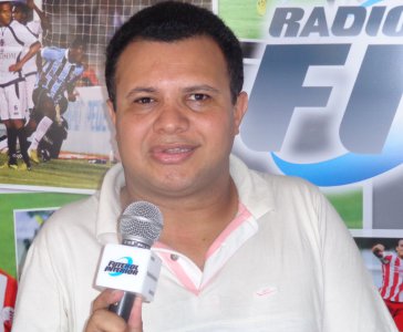 Rádio Futebol Interior transmite Ceará x Ponte Preta nesta sexta-feira