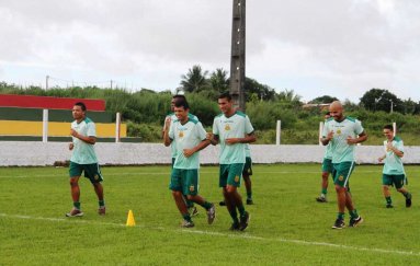 Série B: Após duelo com o Vasco, Sampaio Corrêa chega a São Luís e já treina