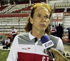 Série B: Santa Cruz tenta liminar para ter apoio dos torcedores