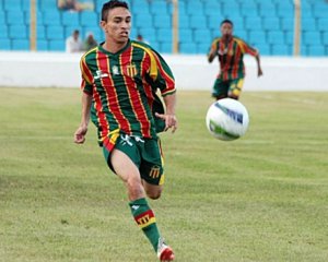 Ídolo do Sampaio Corrêa desabafa: “Fomos superiores e merecíamos os três pontos”