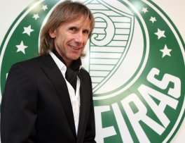 Sósia de Roberto Carlos assumirá o Palmeiras só depois da Copa