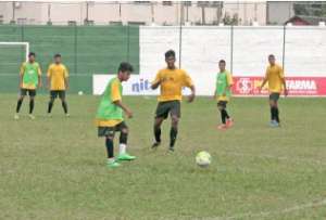 Segundona: Portuguesa Santista joga em casa querendo encostar nos líderes