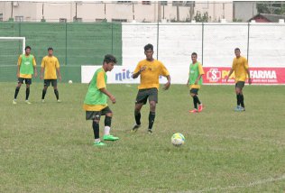 Segundona: Portuguesa Santista joga em casa querendo encostar nos líderes