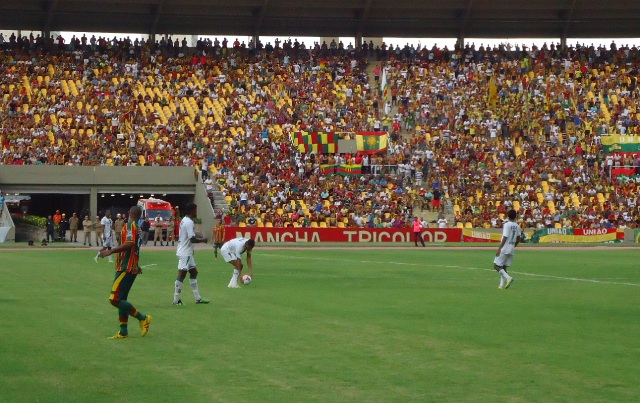 SÉRIE B CHEVROLET: Queda de invicto, fim de jejuns e tropeço do Vasco