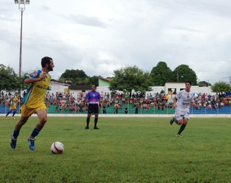 RONDONIENSE: Em jogo polêmico, Ariquemes e Vilhena não saem do zero